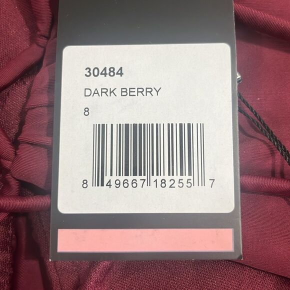 LA FEMME 30484 Ruched Sleeveless Jersey GOWN SIZE size 8 DARK BERRY NWT - Picture 7 of 9